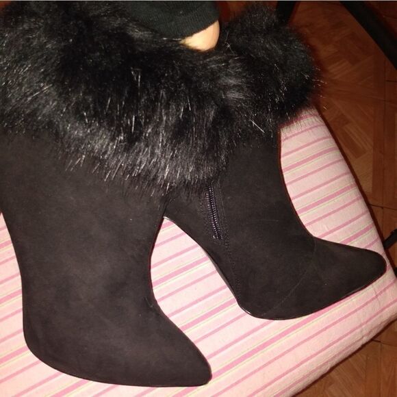 Black Swede Forever 21 size 8 boots - Picture 4 of 8